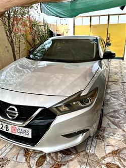 نيسان ماكسيما